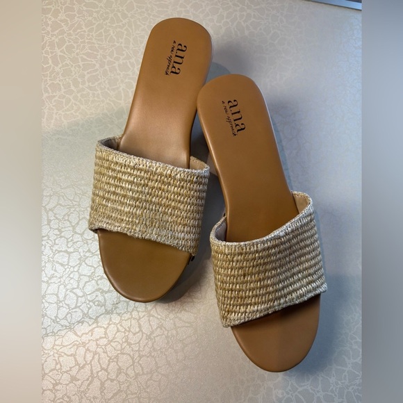 a.n.a. | Womens Robinson Heeled Sandals. Size: 8 - Picture 1 of 15